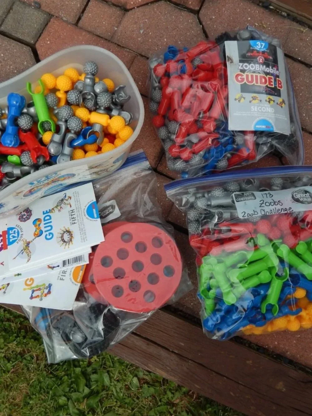 ZOOB Building Toy Lot Pieces Bulk Mixed Colors STEM Construction Set & Challenge